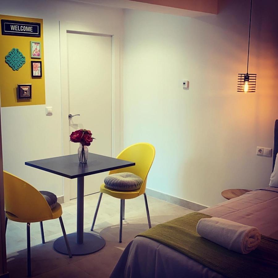 Apartamentos La Estacion M&S Albacete Buitenkant foto